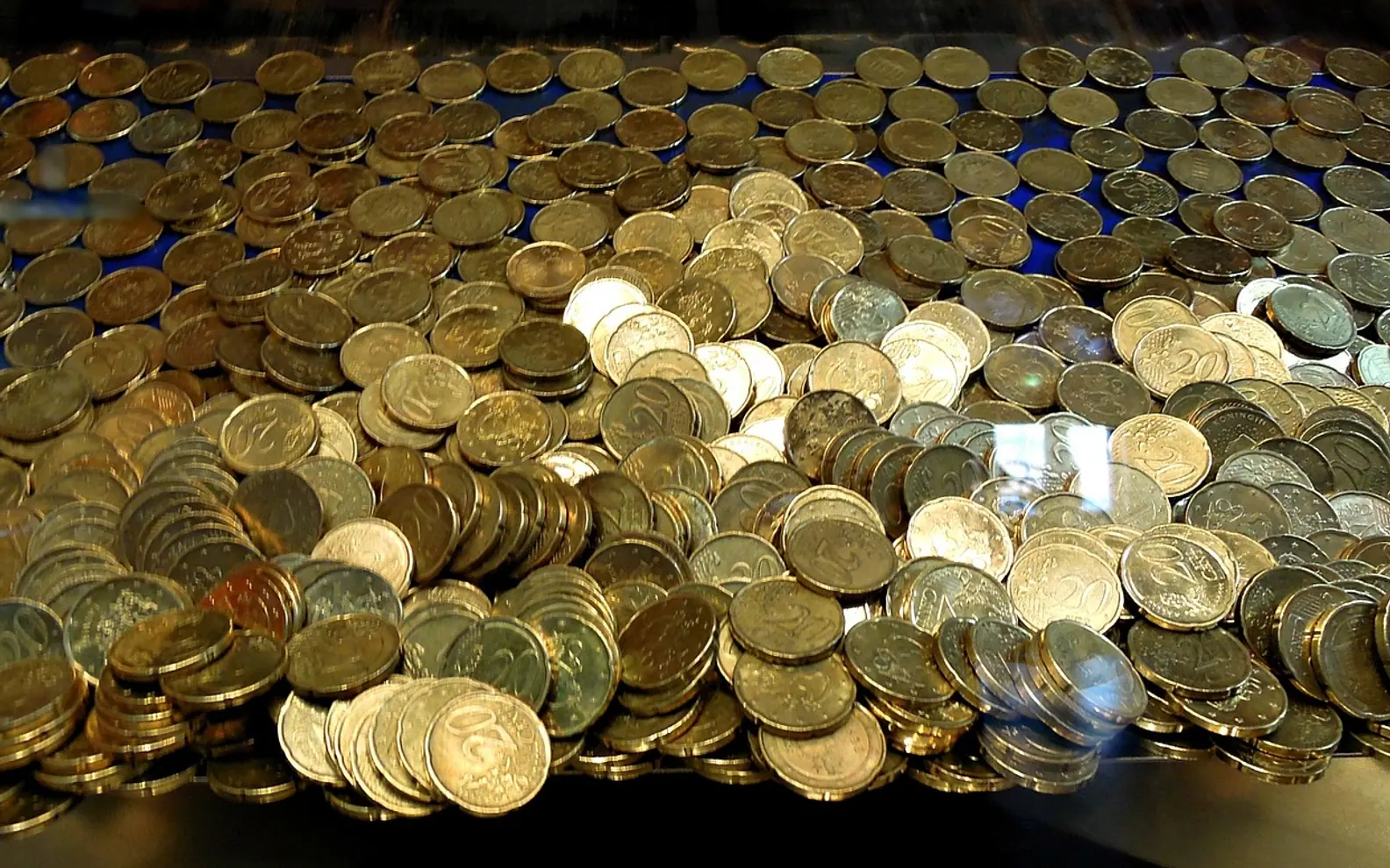Euro, cents and money